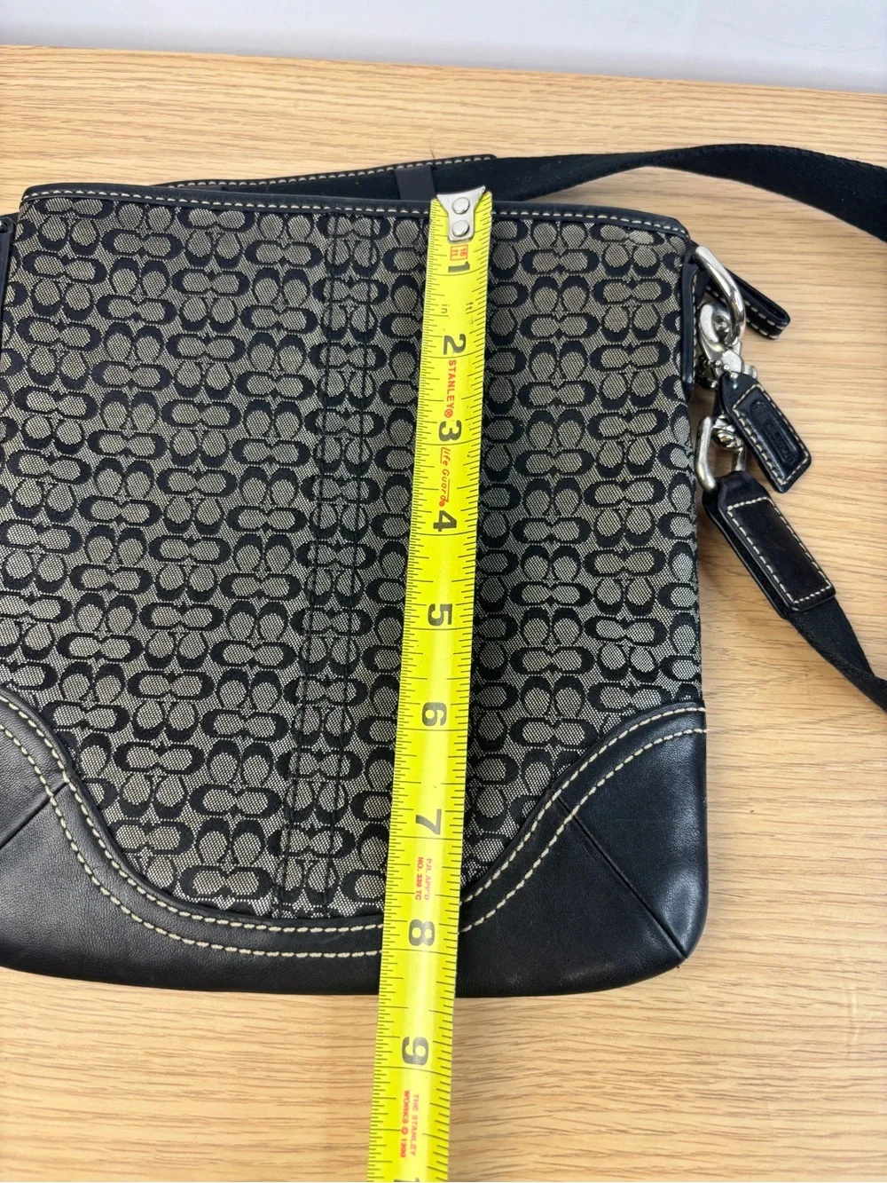 Y2K Coach Signature Small Swingpack Crossbody LIKE NEW!!